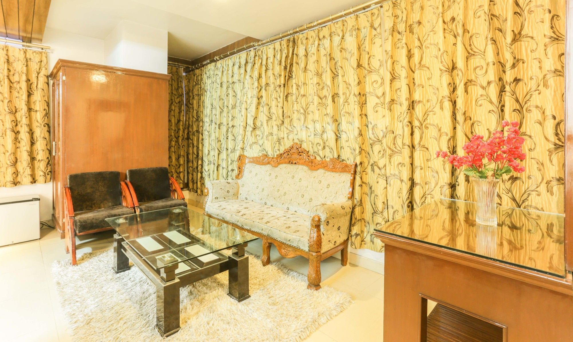 Treebo Shanta Inn Lucknow Dış mekan fotoğraf