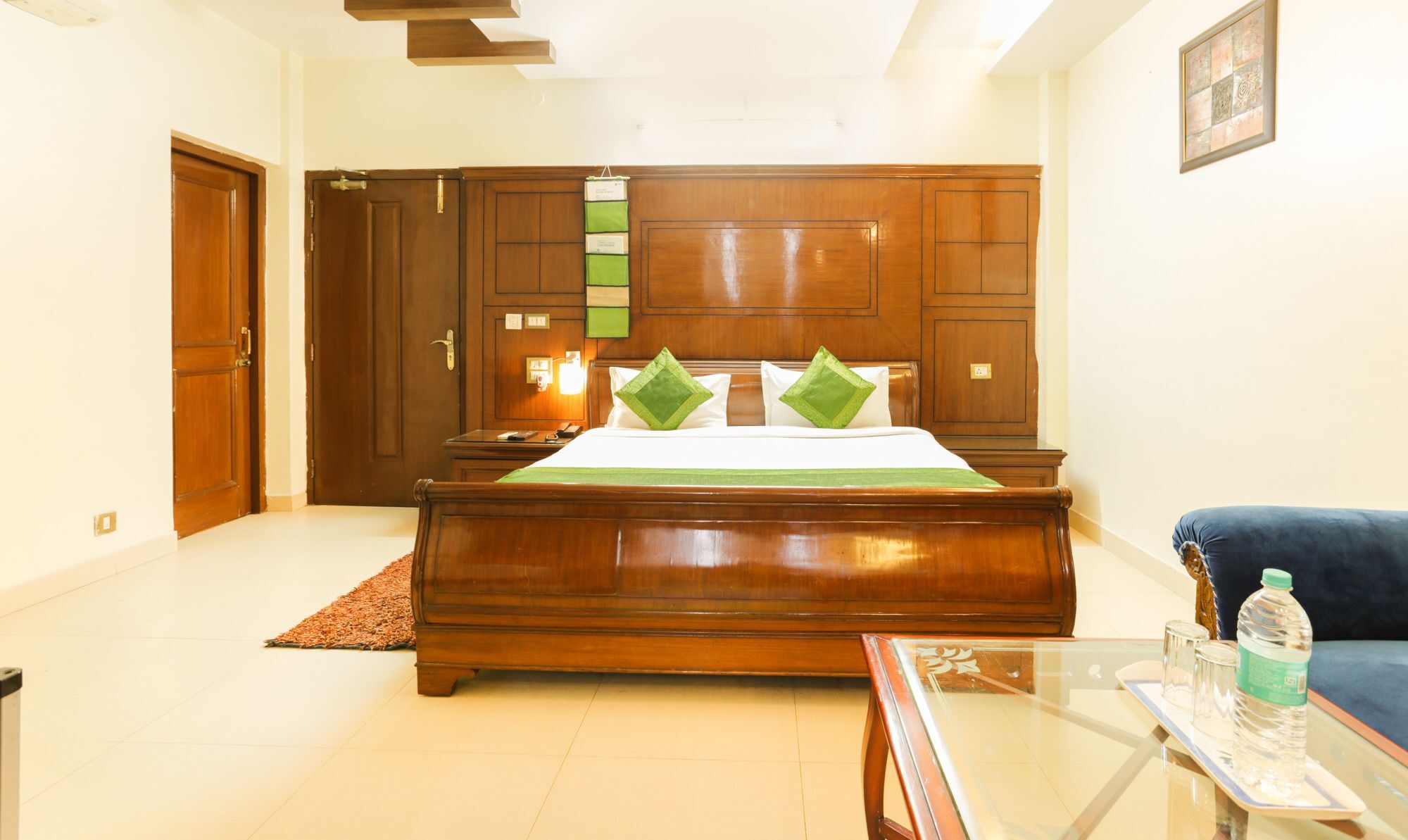 Treebo Shanta Inn Lucknow Dış mekan fotoğraf