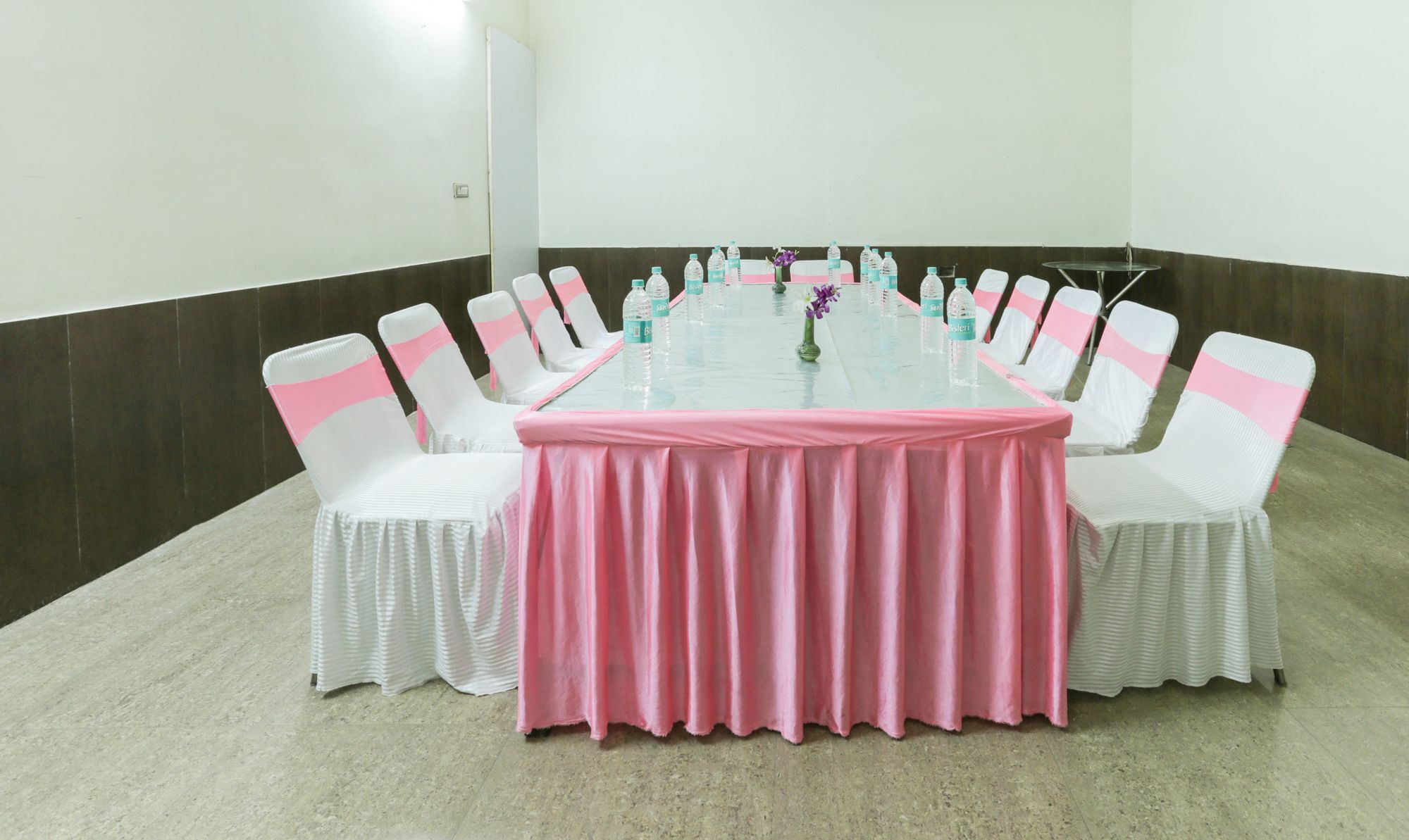 Treebo Shanta Inn Lucknow Dış mekan fotoğraf